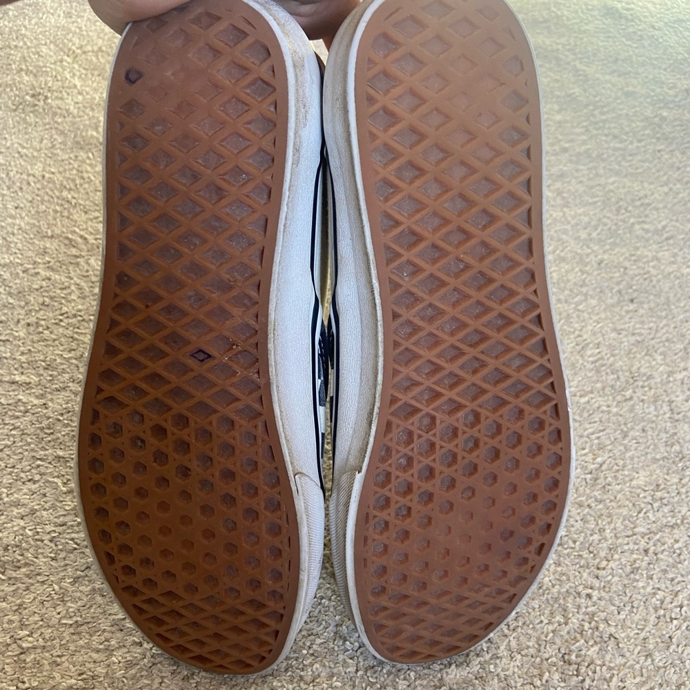 Checkered vans - Picture 4 of 5